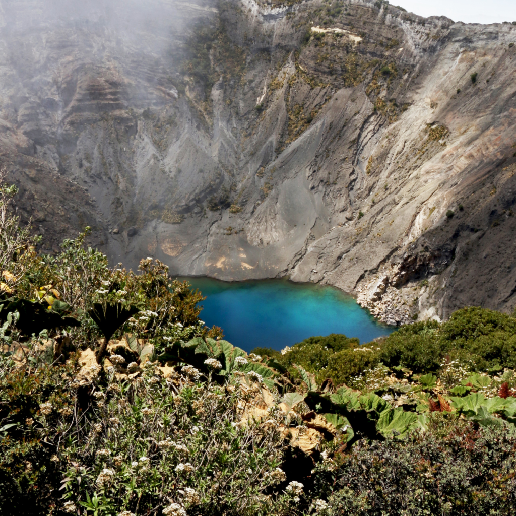 Irazú Volcano, Orosi Valley & Lankester Botanic Garden